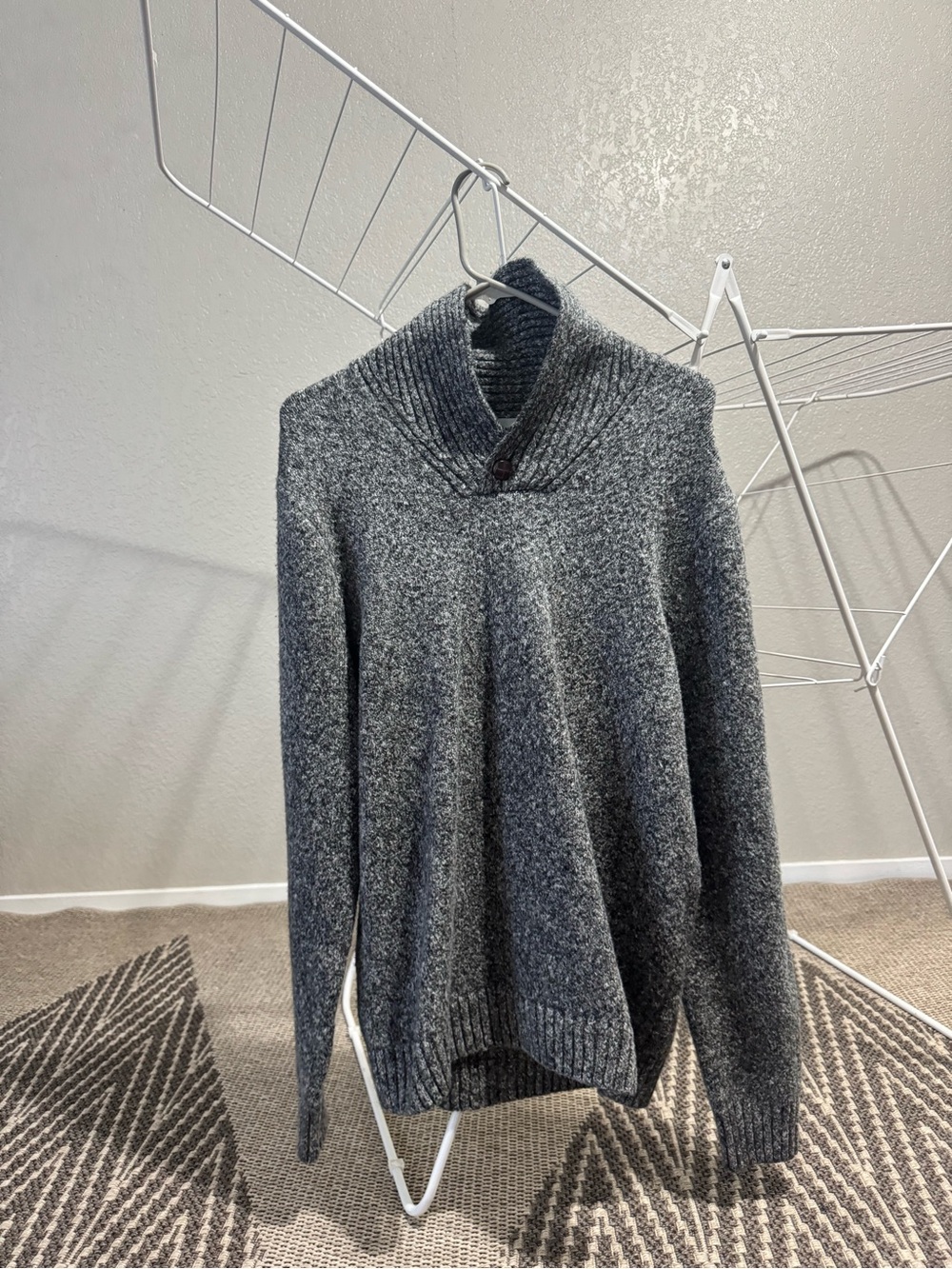 Men's Collar Gray Sweater